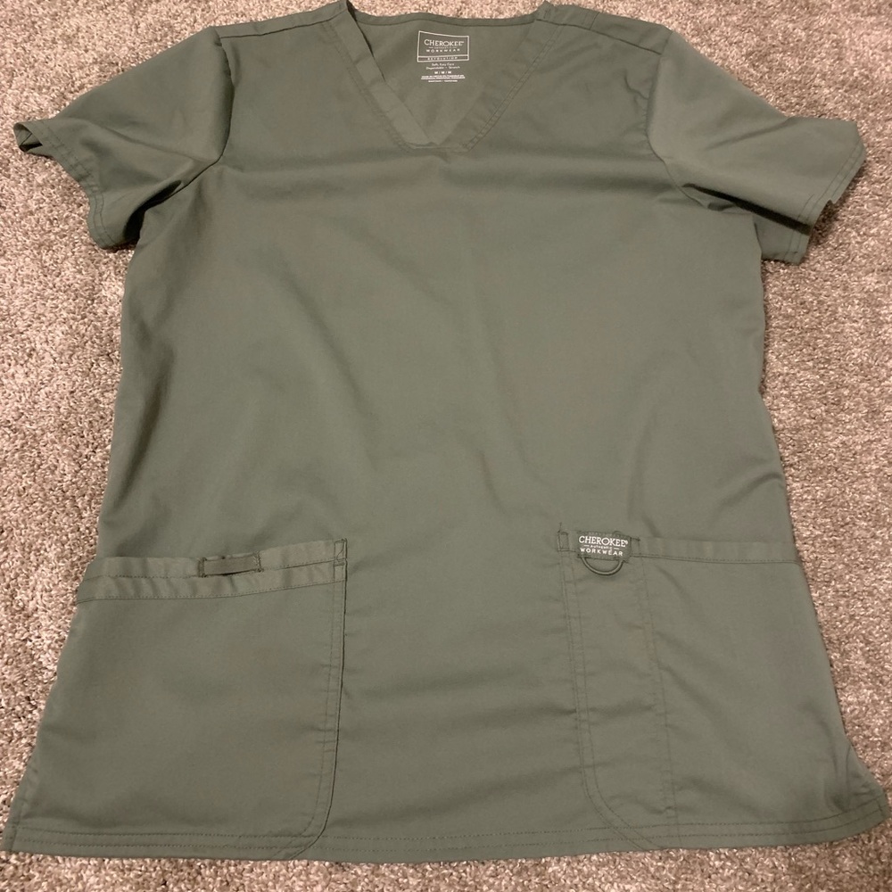 Cherokee Professionals Workwear Women’s Scrub Top